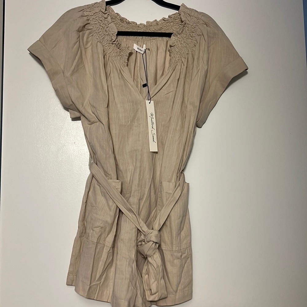 NWT Beige linen romper with tie belt.